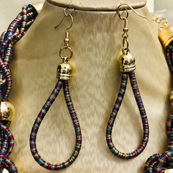 Multi colored rope beads necklace - Picture 4 of 4